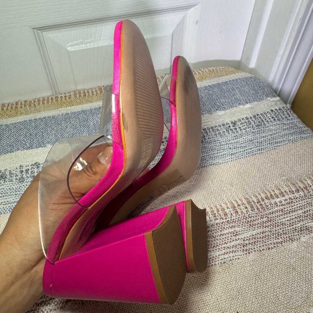 SCHUTZ Fuchsia Block Heel Sandals - Picture 5 of 7